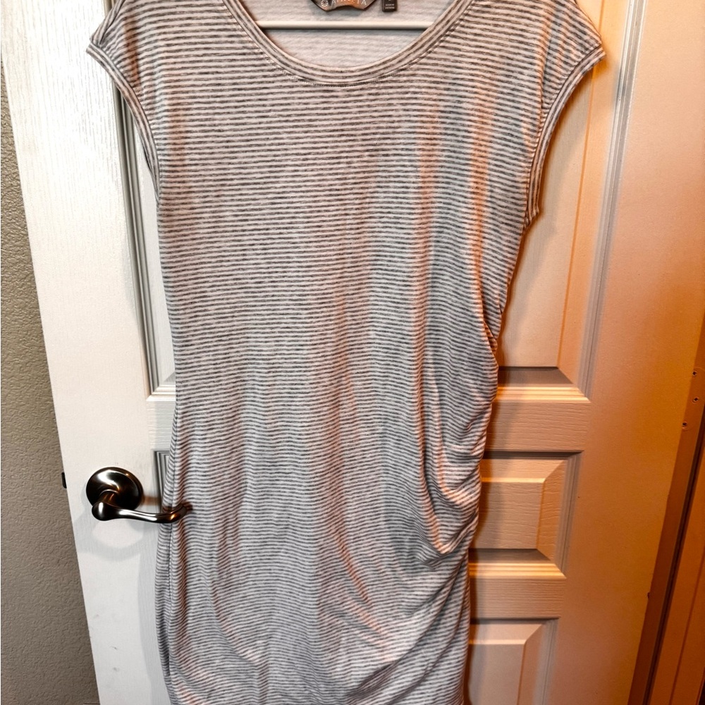 Athleta Gray and White Striped Top